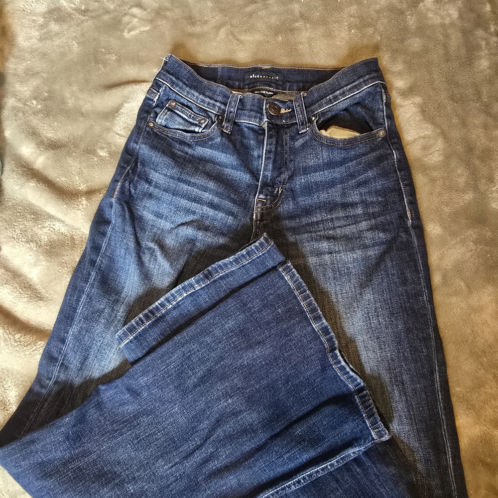 Aeropostale Blue Straight Jeans with Vintage Wash